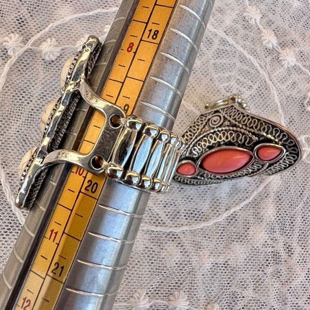 2 Southwestern Stretch Statement Rings ~9 & 9.75 Adjustable - Picture 7 of 9